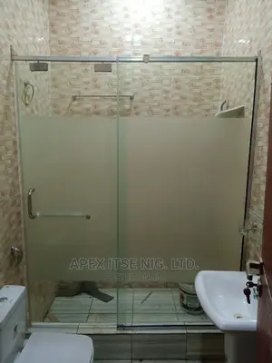 Shower Cubicle Bath4