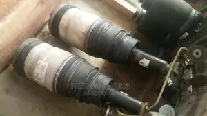 Set of Back Balloon Shocks for Range Rover Sport or Lr3.