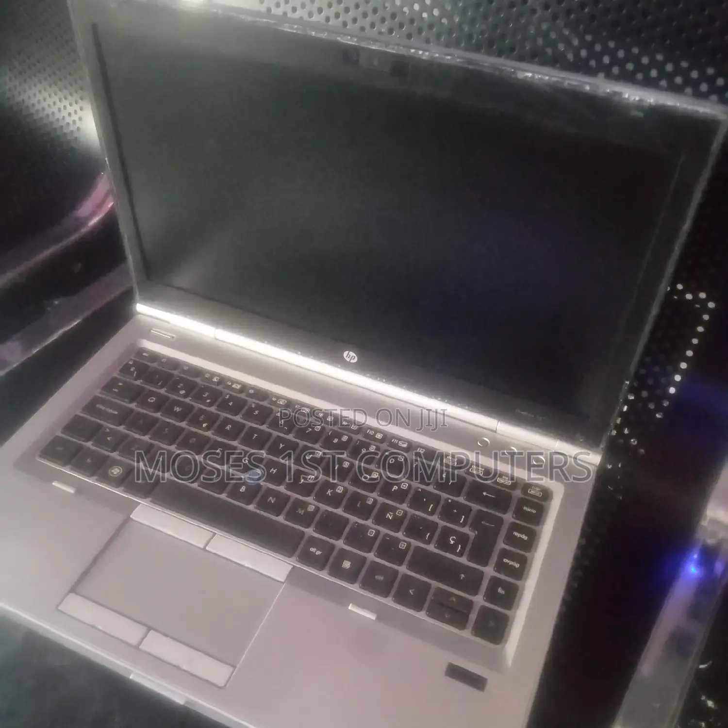 New Laptop HP EliteBook 8470P 8GB Intel Core I7 HDD 320GB