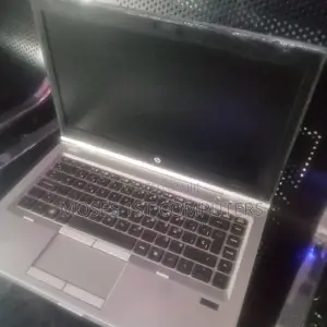 New Laptop HP EliteBook 8470P 8GB Intel Core I7 HDD 320GB