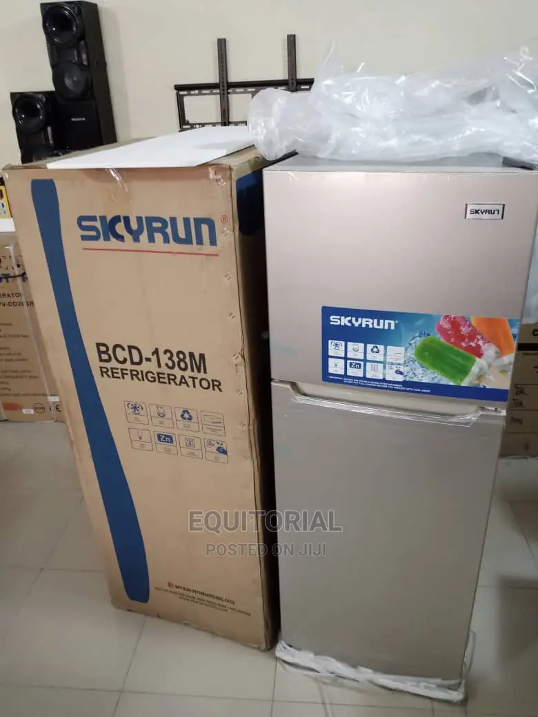 Skyrun Refrigerator BCD138m (Top Freezer) in Ojodu Kitchen