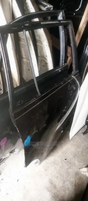 Front Door Toyota Venza 2010