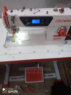 R8 Computerized Industrial Straight Sewing Machine