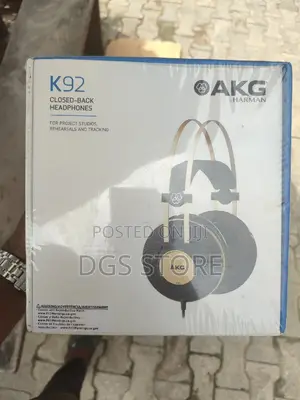 AKG Studio Wired Harman Headphone