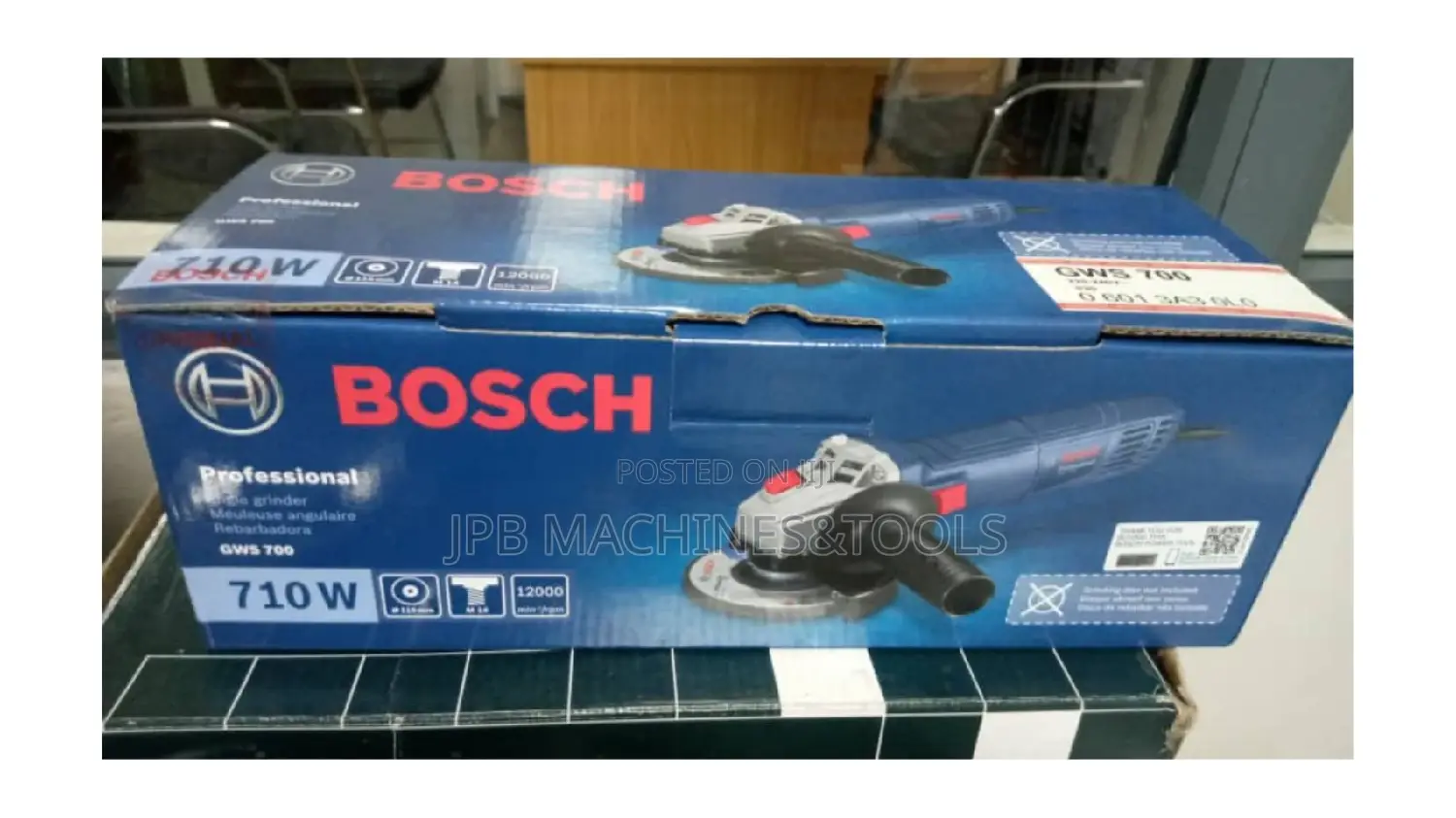 GWS 700 Bosch Angle Grinder