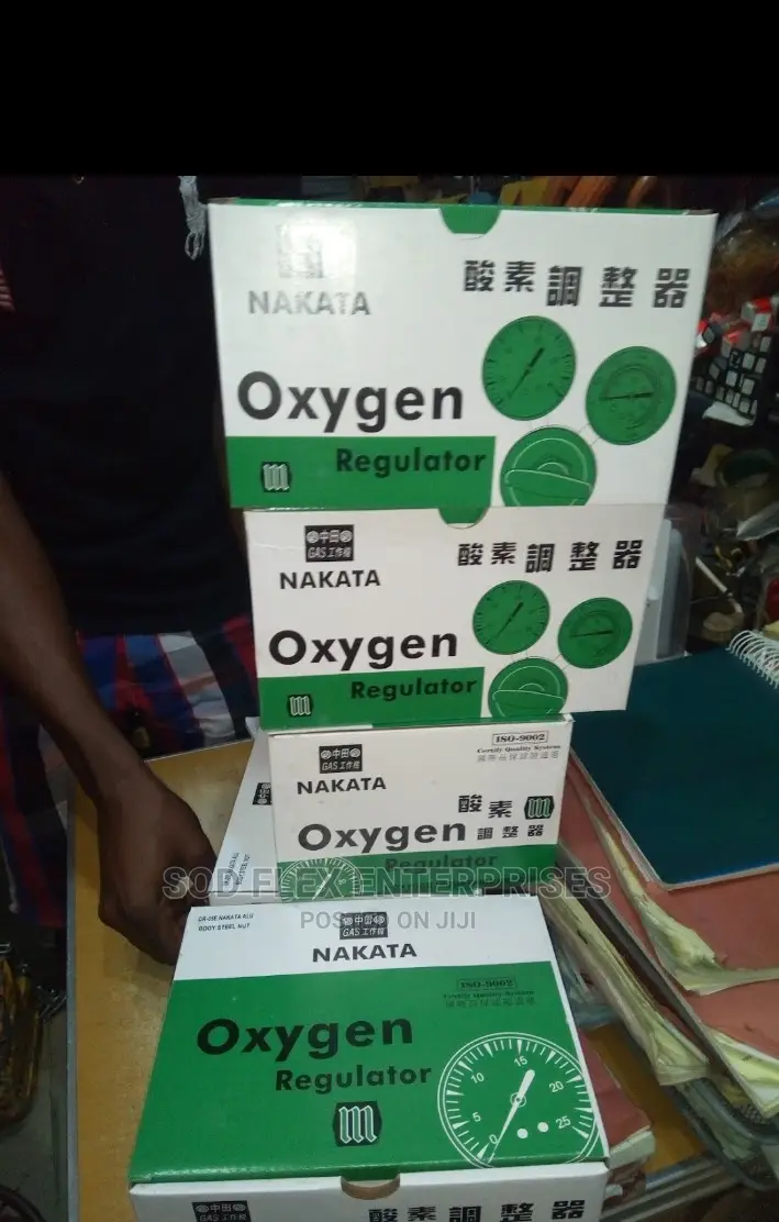 Oxygen Regulator