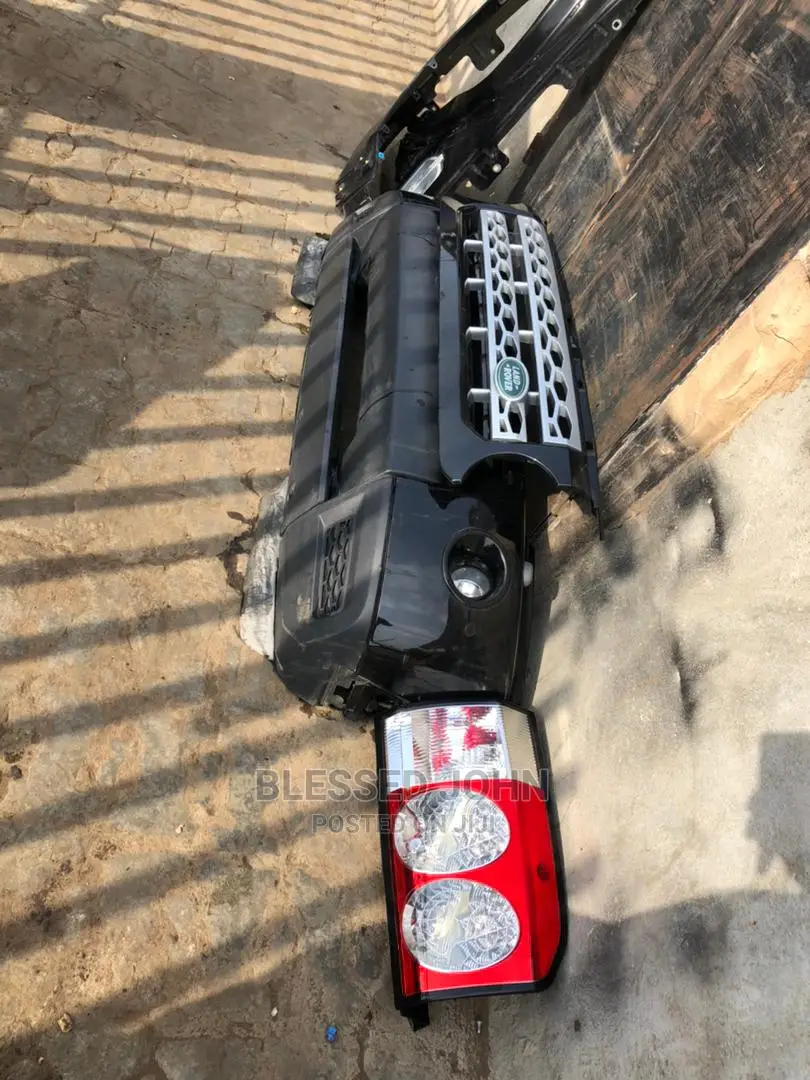 Range Rover LR4 Front Bumper 2010
