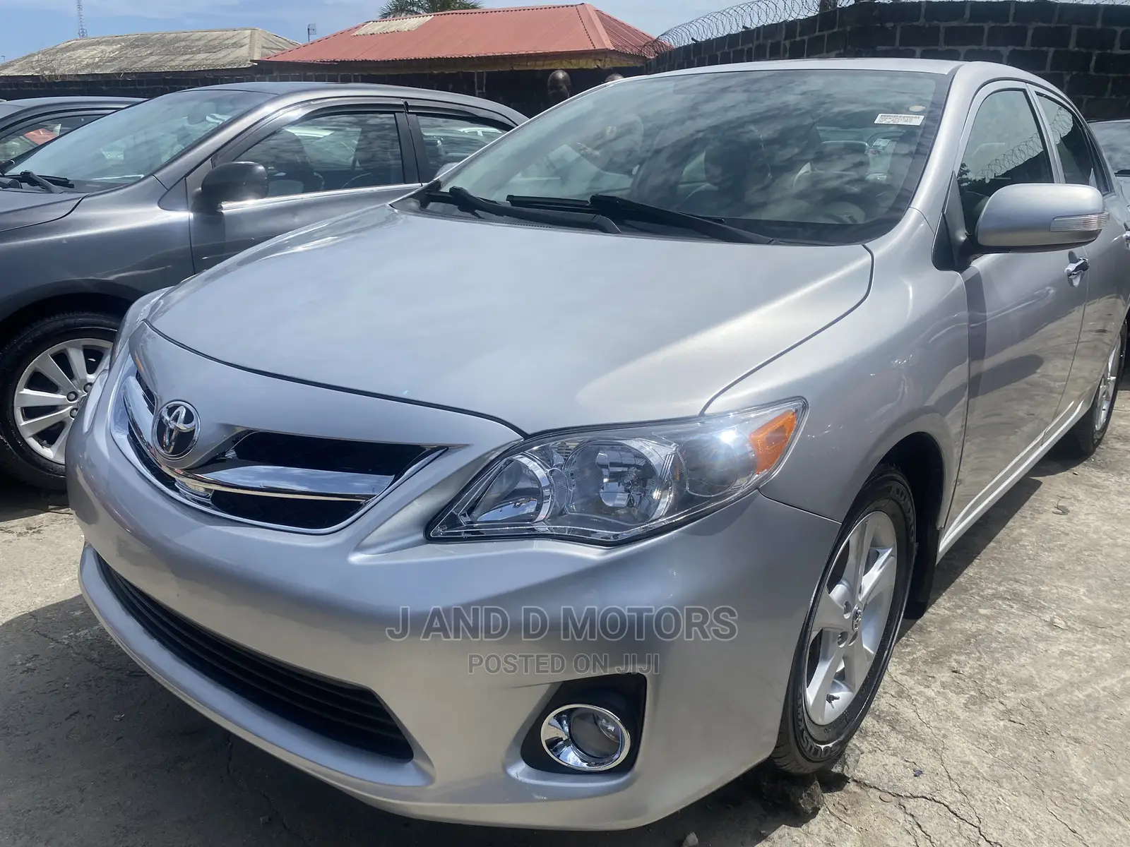 Toyota Corolla 2011 Silver