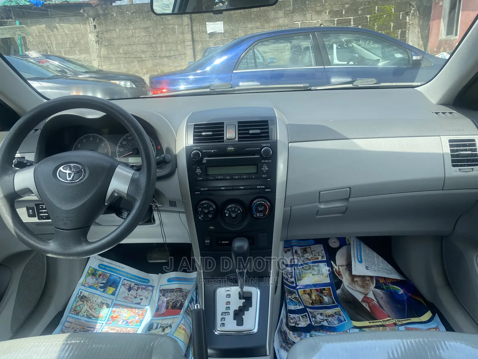 Toyota Corolla 2011 Silver
