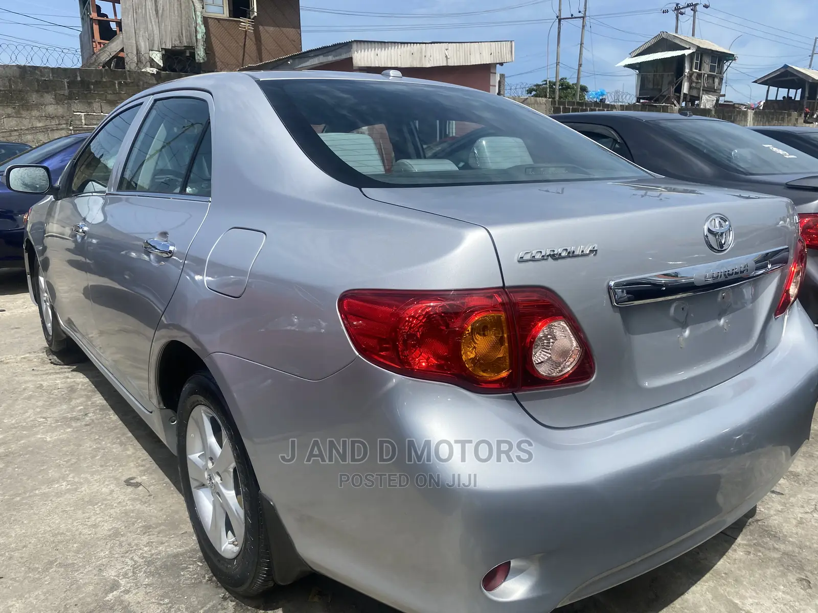 Toyota Corolla 2011 Silver