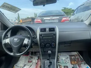 Toyota Corolla 2011 Red