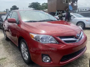 Toyota Corolla 2011 Red