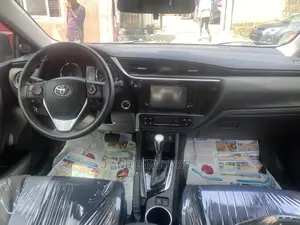 Toyota Corolla 2017 Black