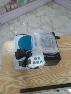Medical Compact Scale, Weighing