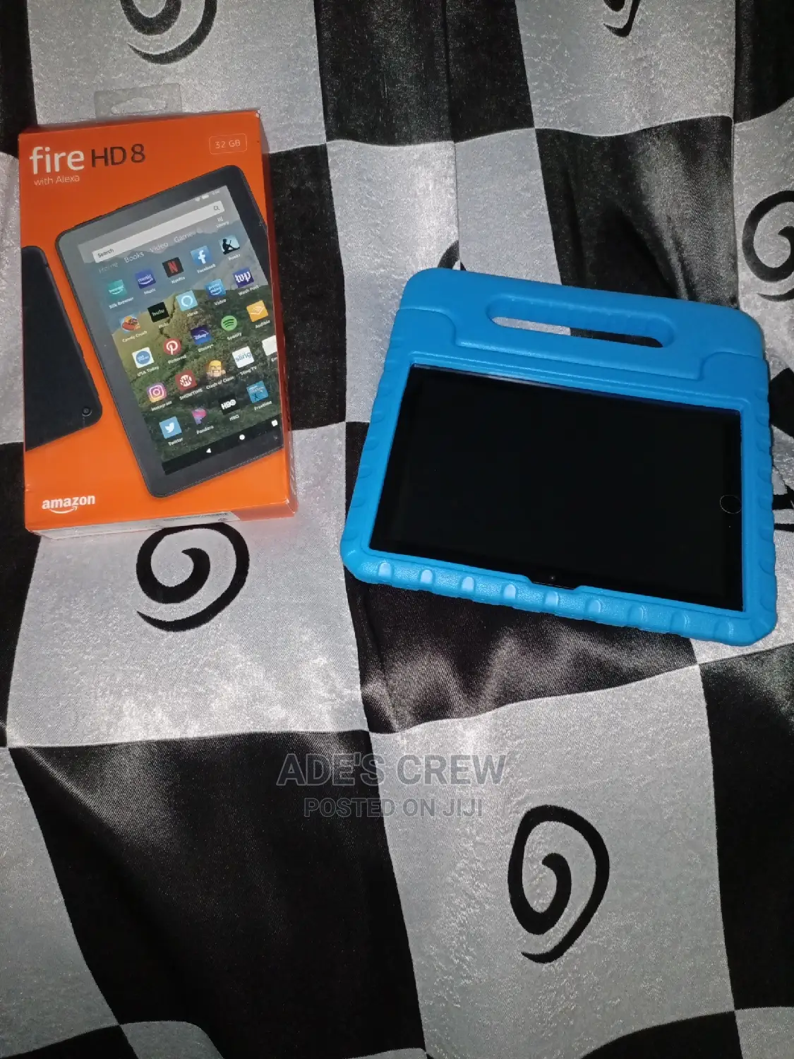 New Amazon Fire HD 8 16 GB Blue