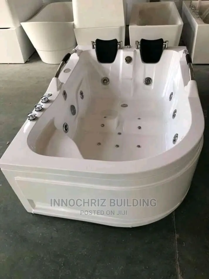 Double Jacuzzi