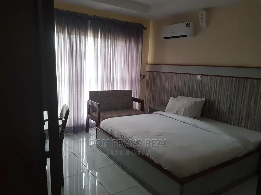 4 Beds Shortlet at Jericho GRA