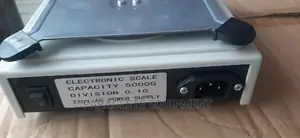 Electronic Scale (Analytical Balancer)
