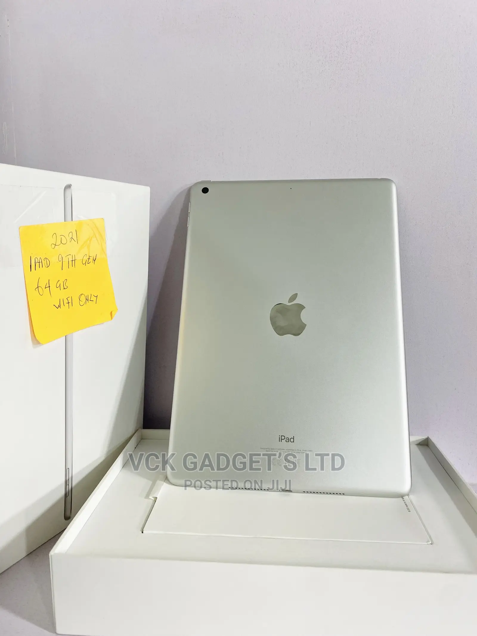 New Apple iPad 10.2 (2021) 64 GB Gray
