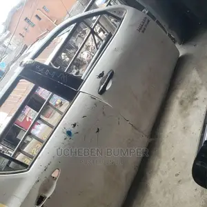 Front and Back Door Toyota Hilux 2018