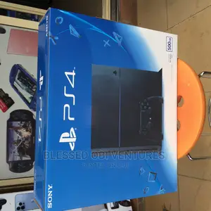 Playstation 4 500gb With Games Including Fifa and Pes26 Cd Version