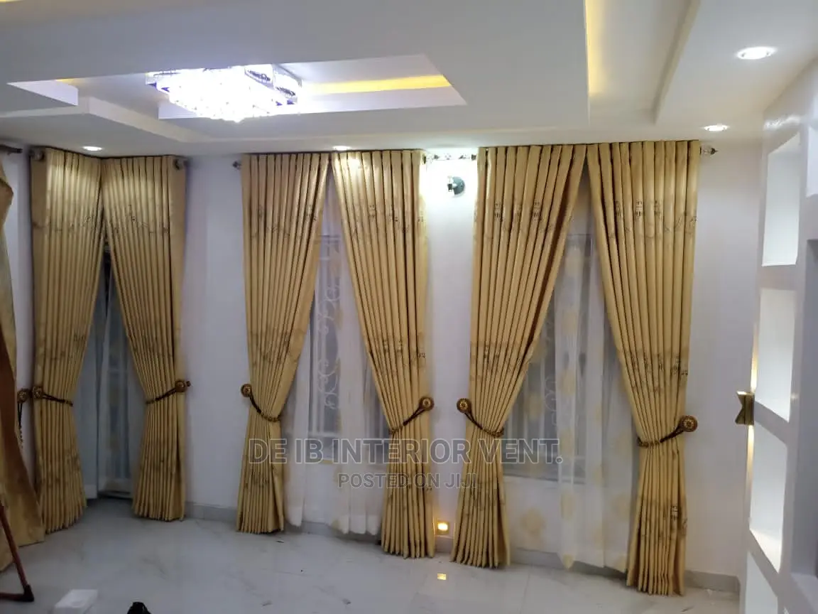 Window Curtain