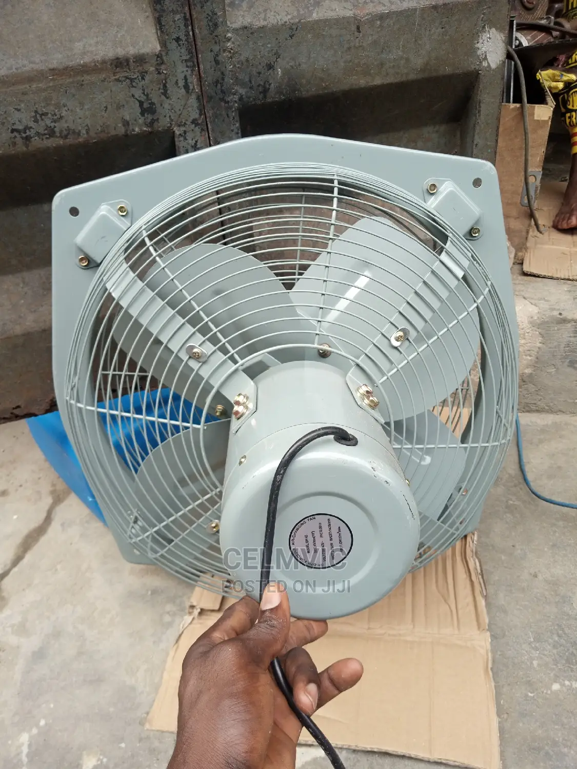 Extractor Fan for Warehouse 12”