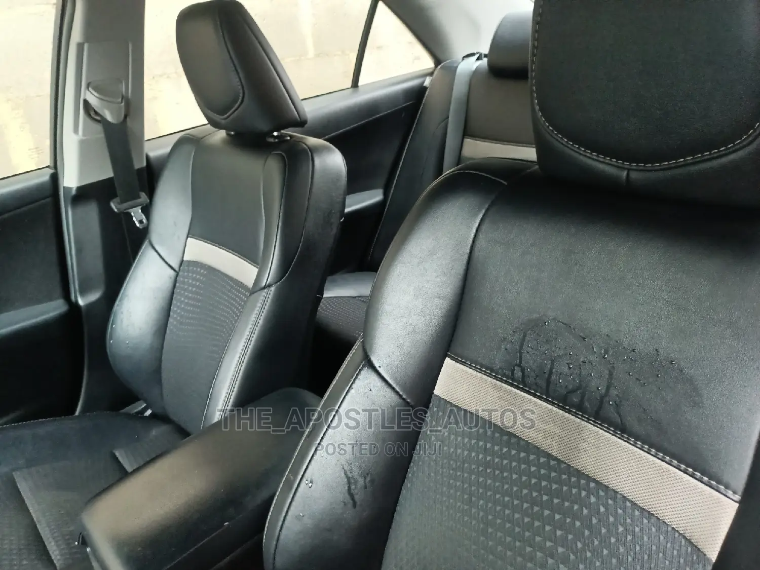 Toyota Camry 2012 Silver