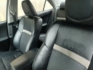 Toyota Camry 2012 Silver