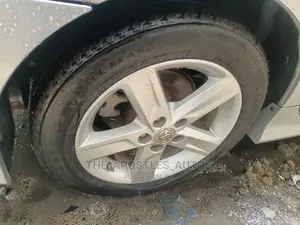 Toyota Camry 2012 Silver