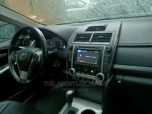 Toyota Camry 2012 Silver