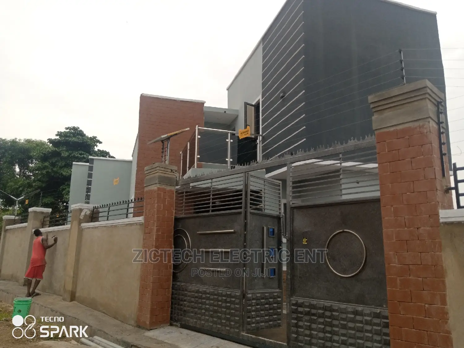Building Contractor