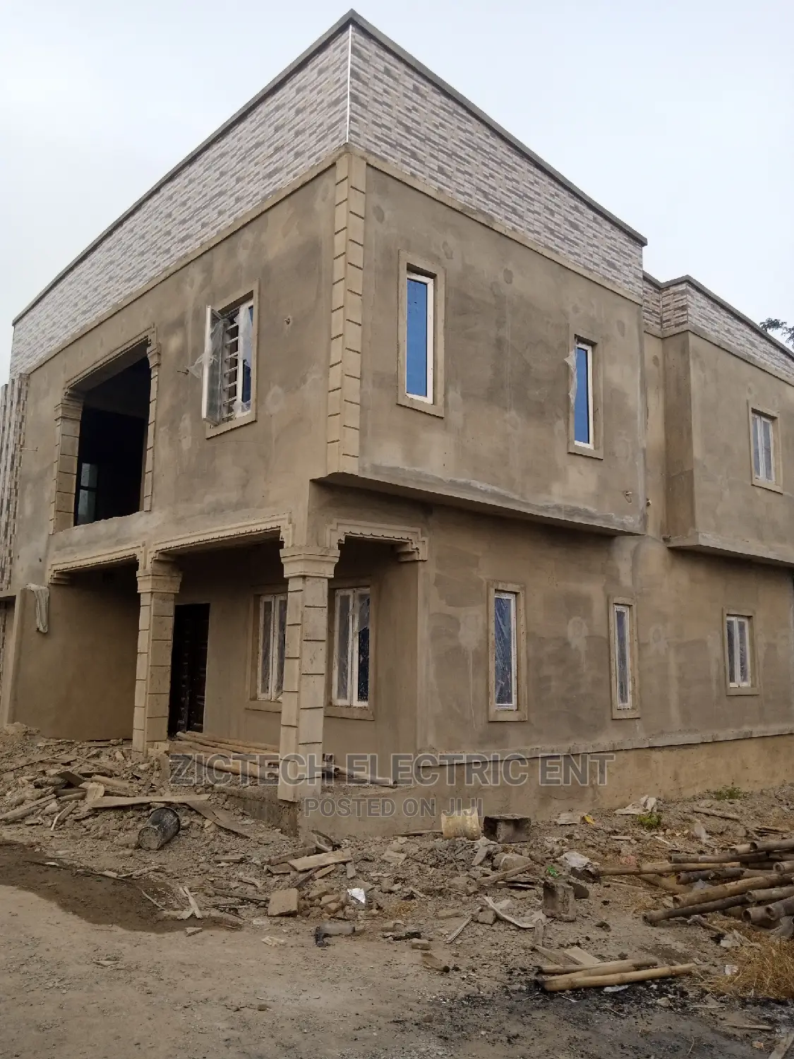 Building Contractor