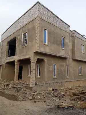 Building Contractor