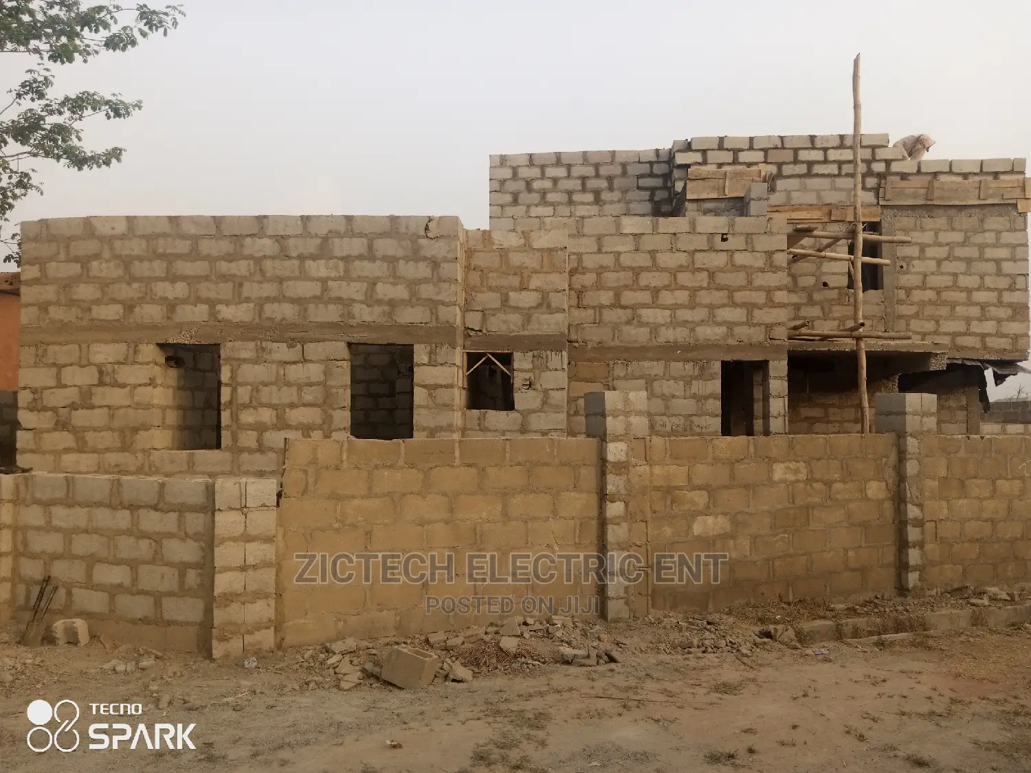 Building Contractor