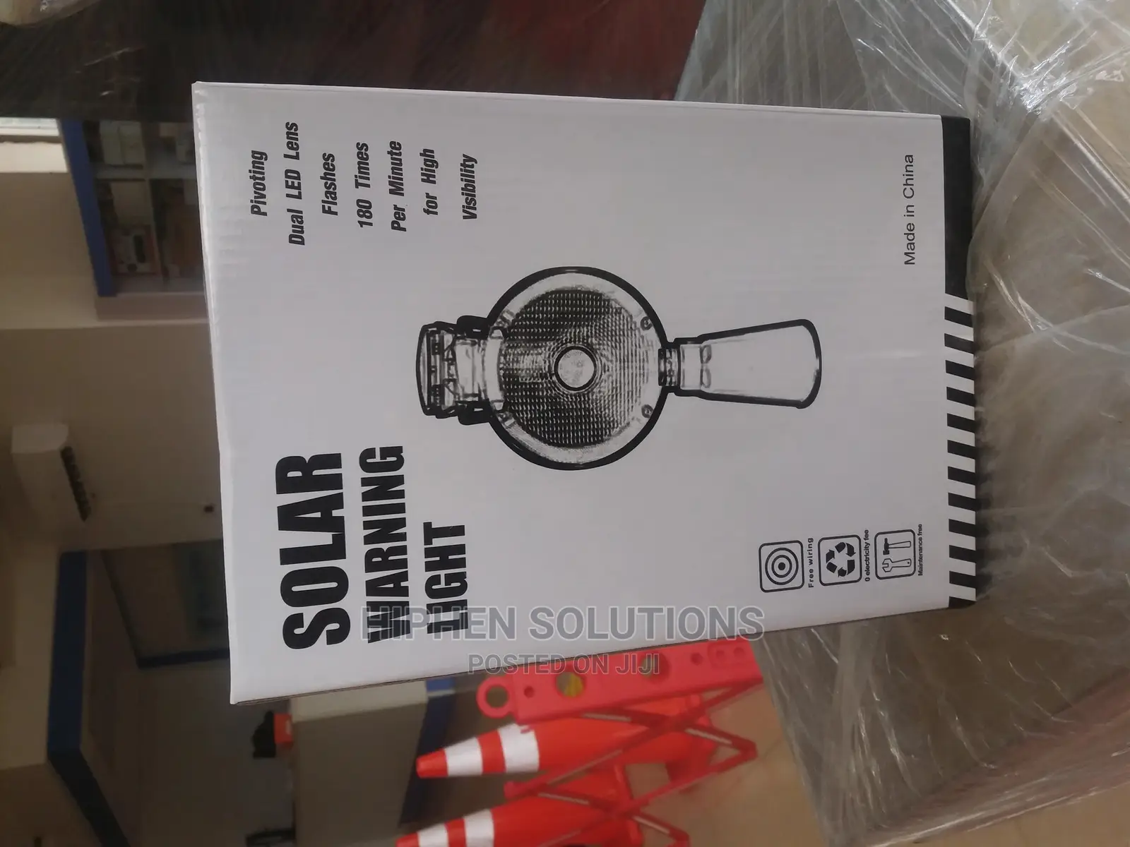 Popular Design Solar Light for Traffic Cone
