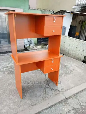 High Quality Office Table