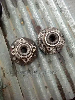 Original Back Hub Armada 2005 Model, Available