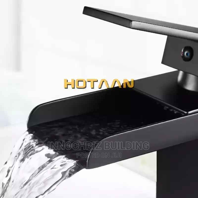 Waterfall Matt Black Tap