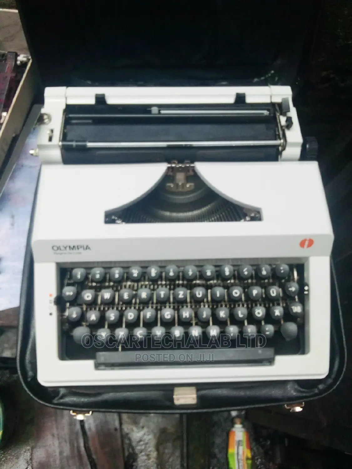 Olympia Semi Standard Typewriter