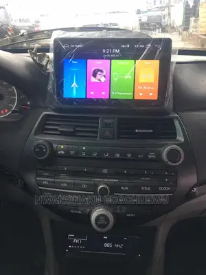 Honda Crosstour Android DVD Player With Reverse Camera