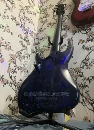 Active Thunder Bass Guitar