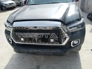  Toyota Tacoma 2018 Complete Upgrade Kit.