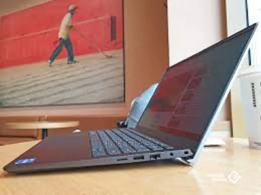 New Laptop Dell Vostro 3400 8GB Intel Core I5 1T