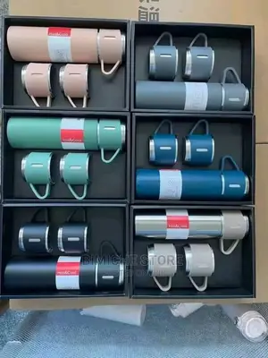 Quality Vaccum Flask With Cups