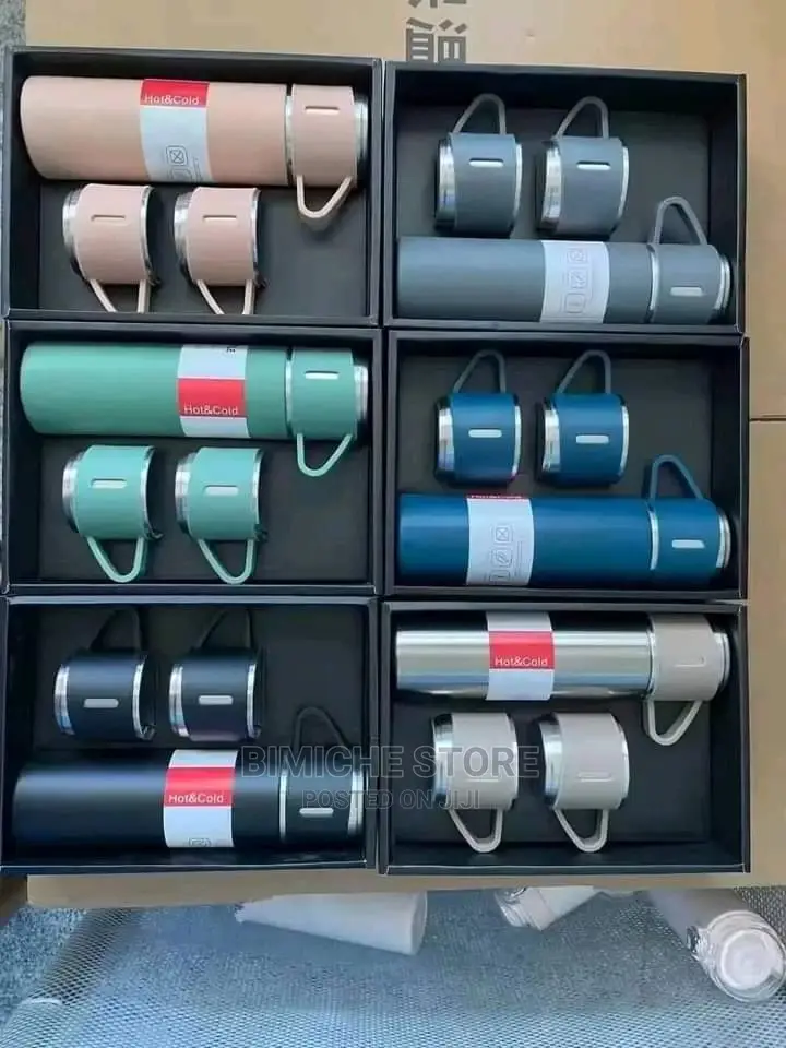 Quality Vaccum Flask With Cups
