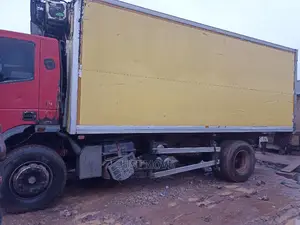 15 Tons Cargo Truck for Hire