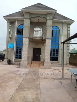 5bdrm Duplex in Oluyole Estate, Akobo for Sale