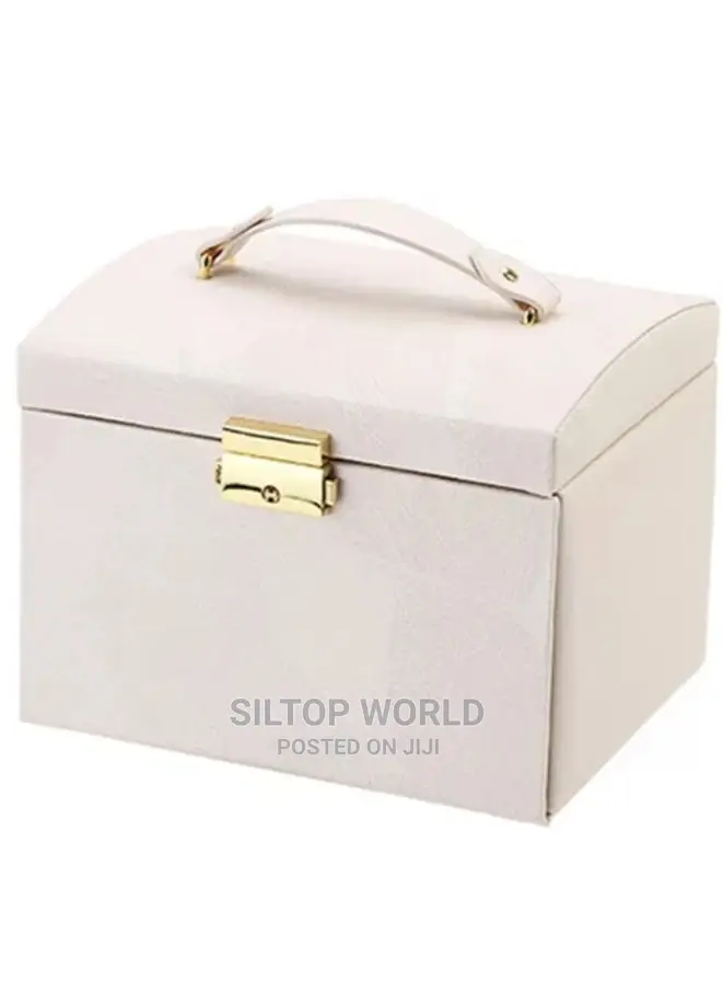 Exclusive Jewelry Storage Box (GOLD)