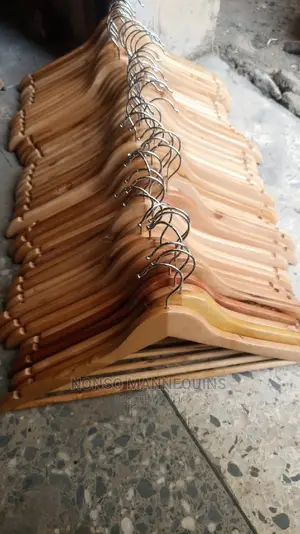 Glossy Body Wooden Clothes Hangers